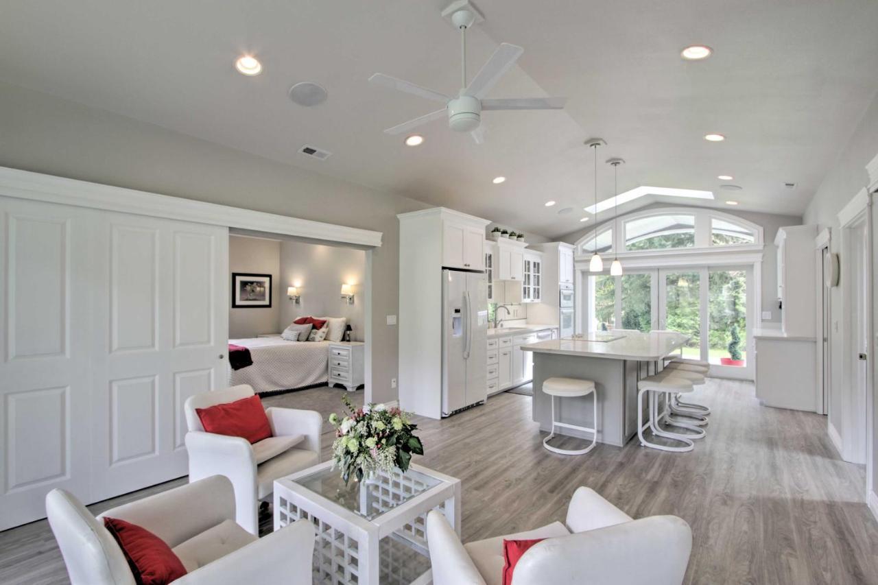 Contemporary Tacoma Cottage With Deck And Pond! Ngoại thất bức ảnh